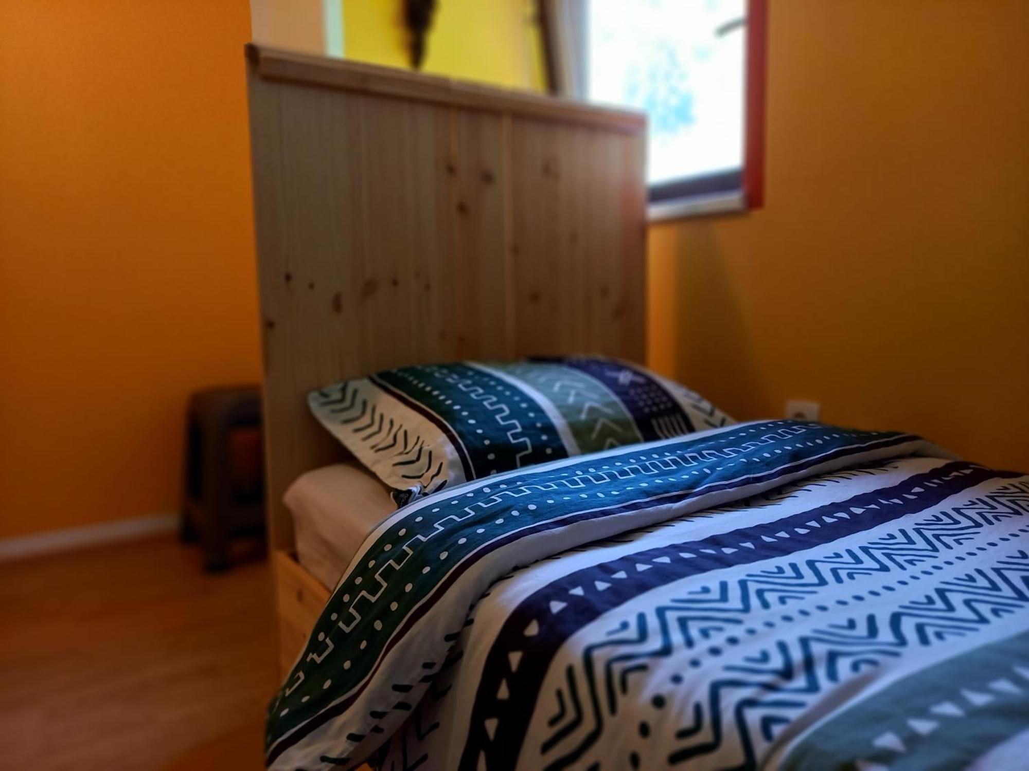 The Riverside Chill Hostel Блед Экстерьер фото